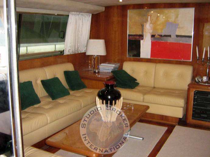Versil Falcon 71