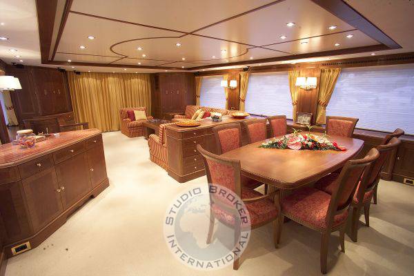 Benetti Tradition 100