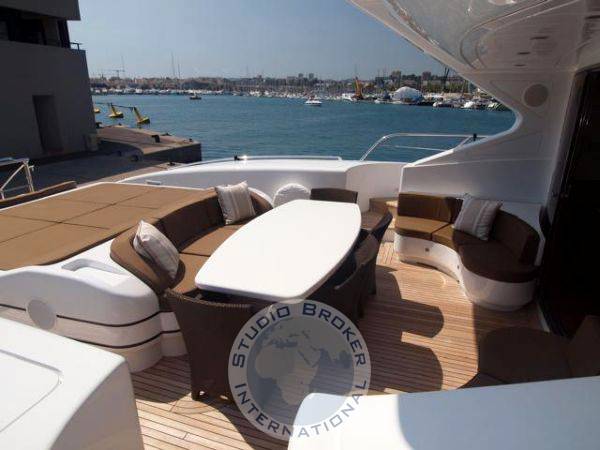 Overmarine Mangusta 108