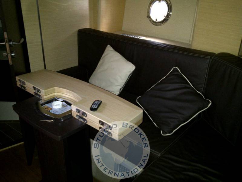 Cranchi Mediterranee 43 ht