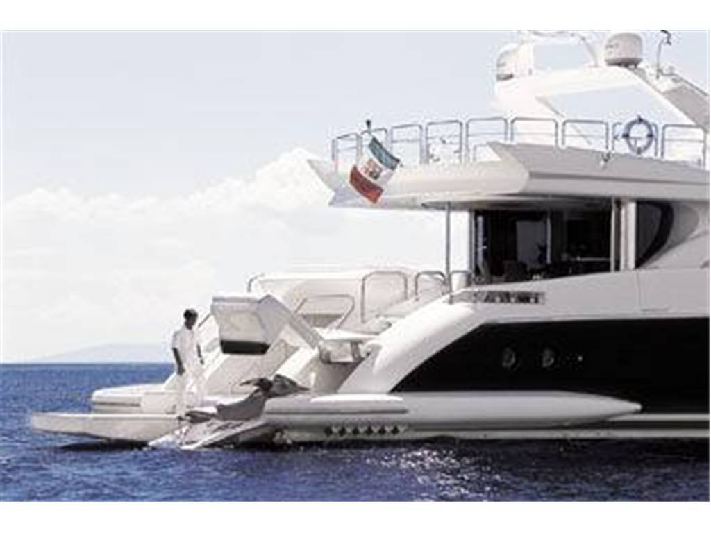 Azimut 98 leonardo