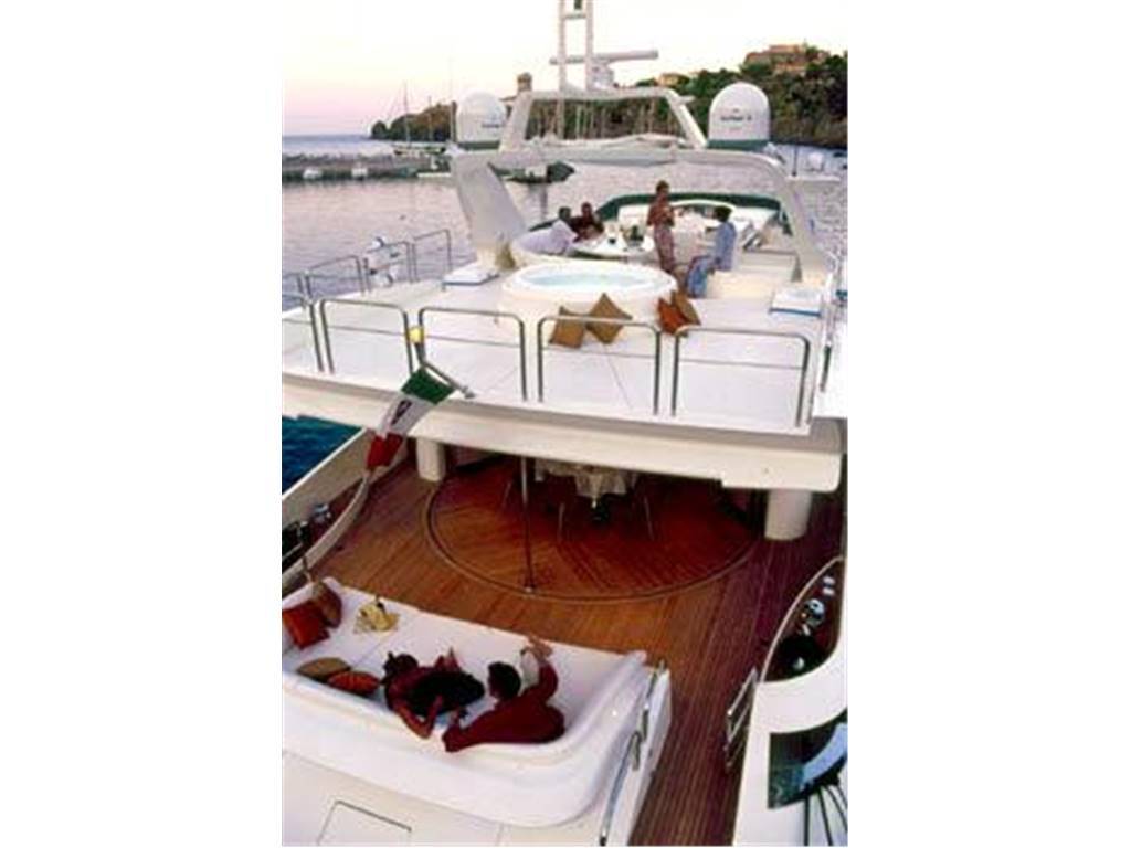 Azimut 98 leonardo