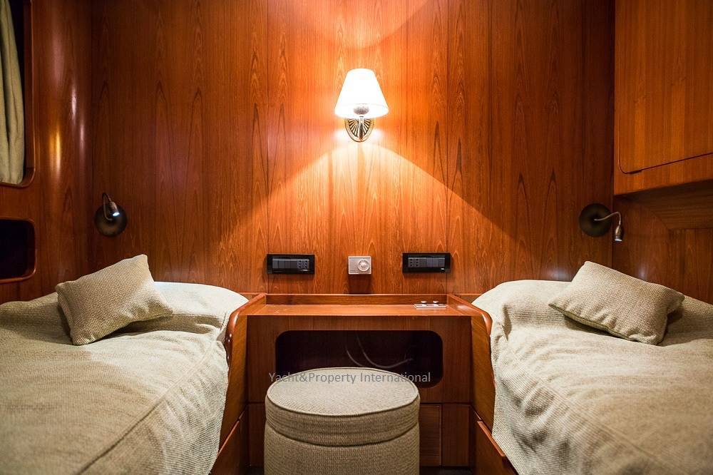 Benetti 79