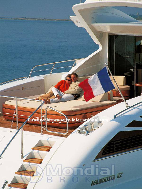 Overmarine Mangusta 92
