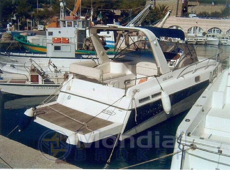 Mano marine 258 cabrio cabin