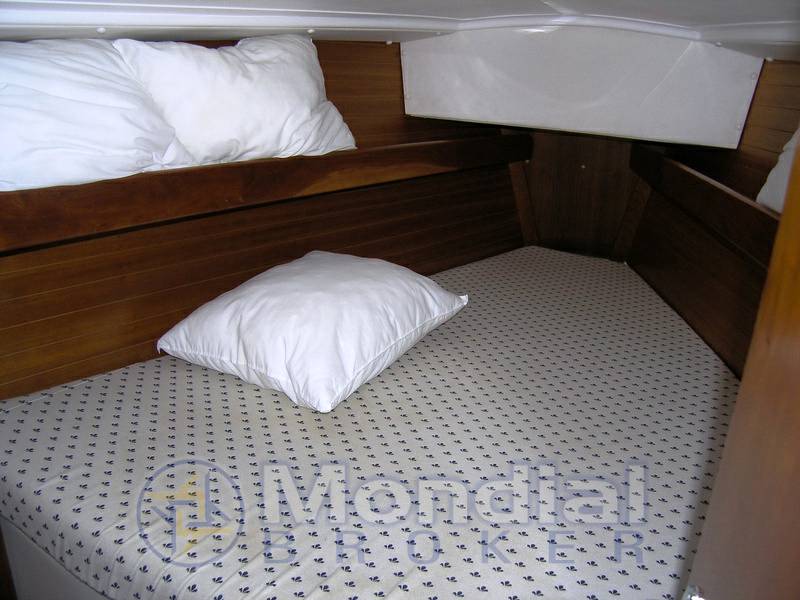 Comar yachts Comet 33