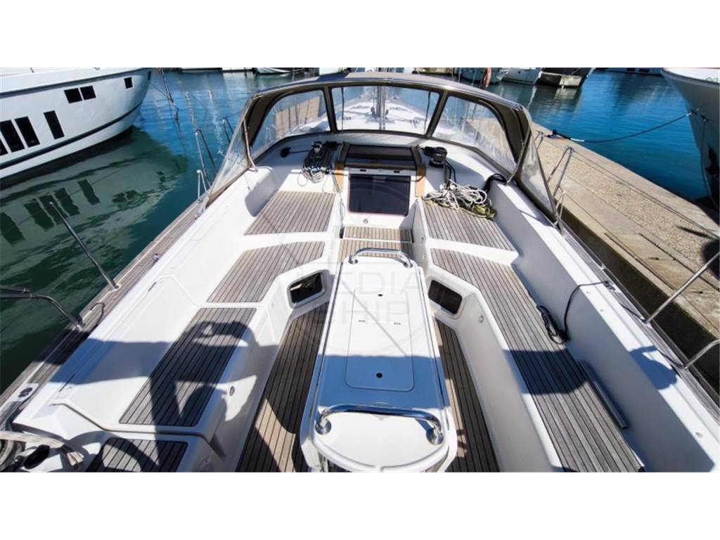 Jeanneau 53
