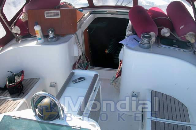 Beneteau Oceanis 411