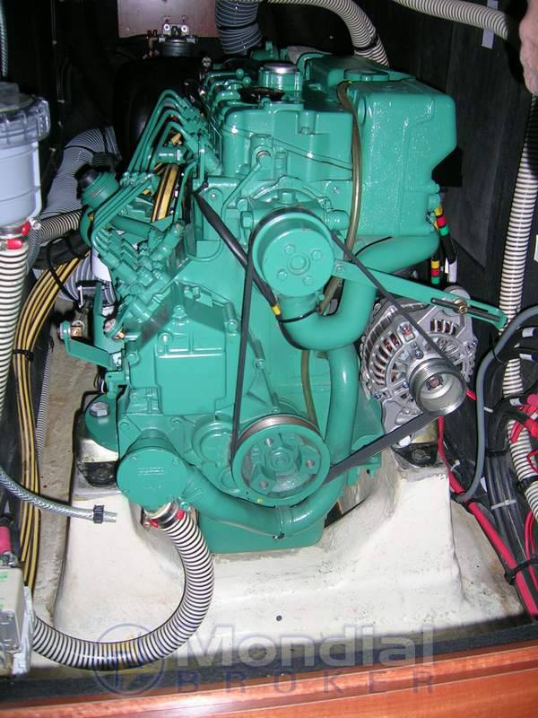 Dufour 485