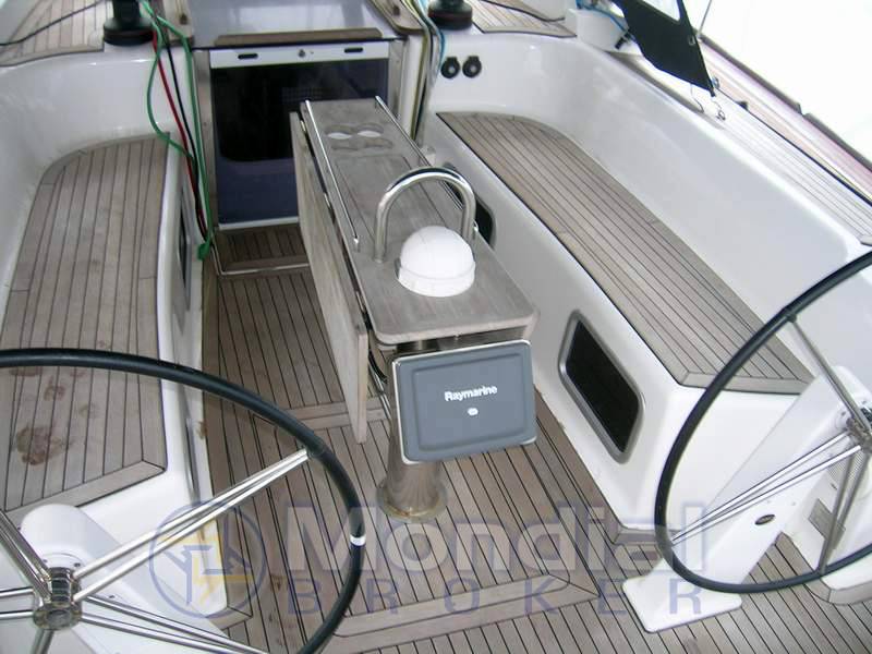 Dufour 485