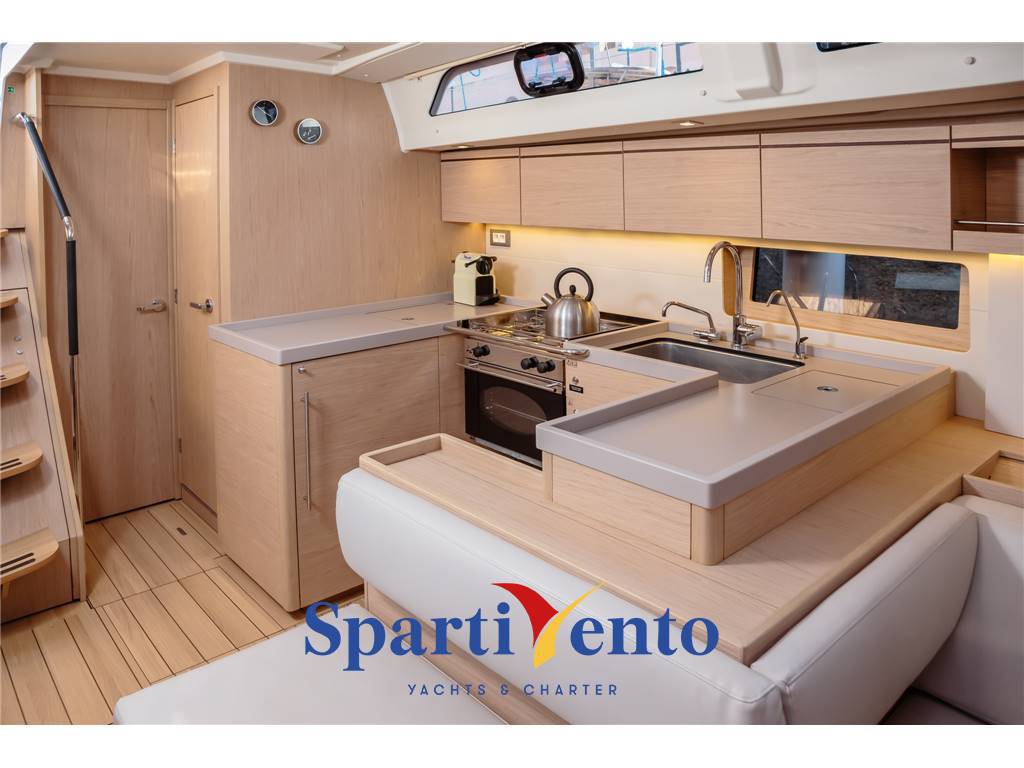 Beneteau Oceanis 51.1