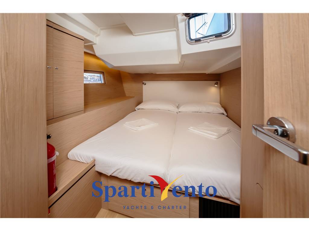 Beneteau Oceanis 51.1