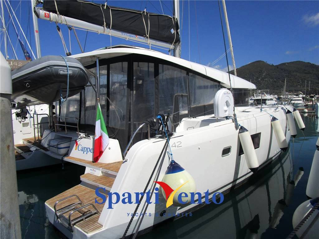 Lagoon 42