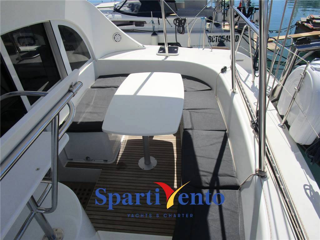 Lagoon 380