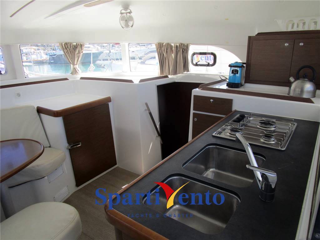 Lagoon 380