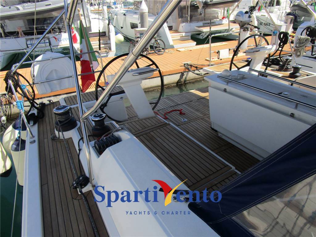 Beneteau Oceanis 51.1