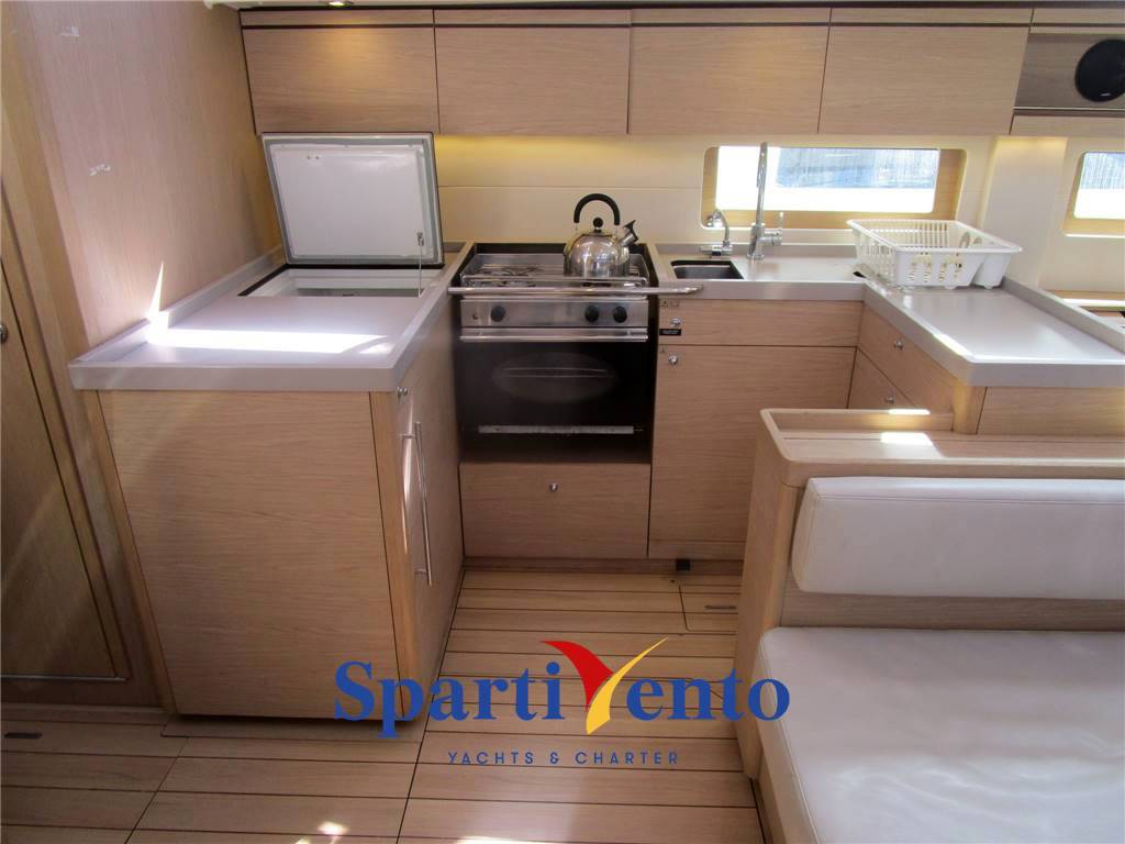 Beneteau Oceanis 51.1