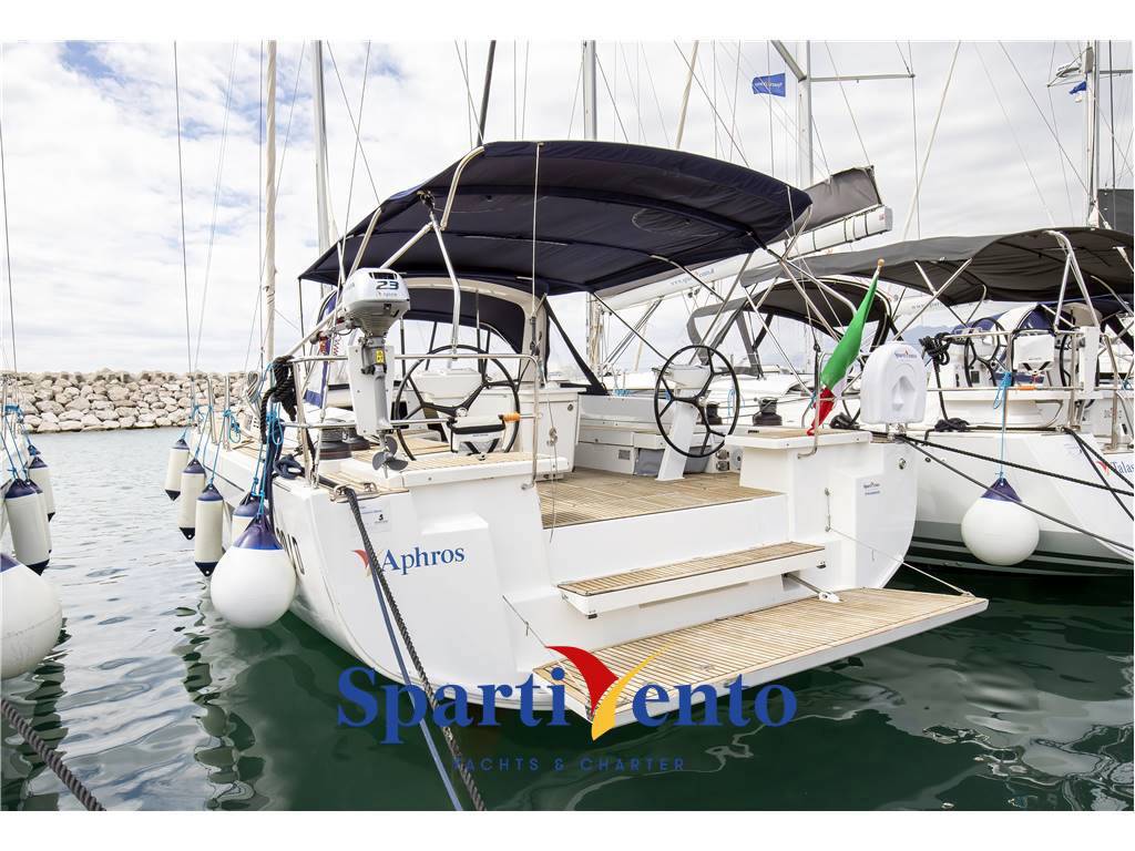 Beneteau Oceanis 51.1