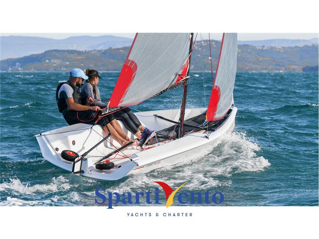 Beneteau First 14 se