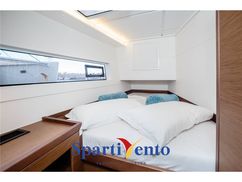 Lagoon 40