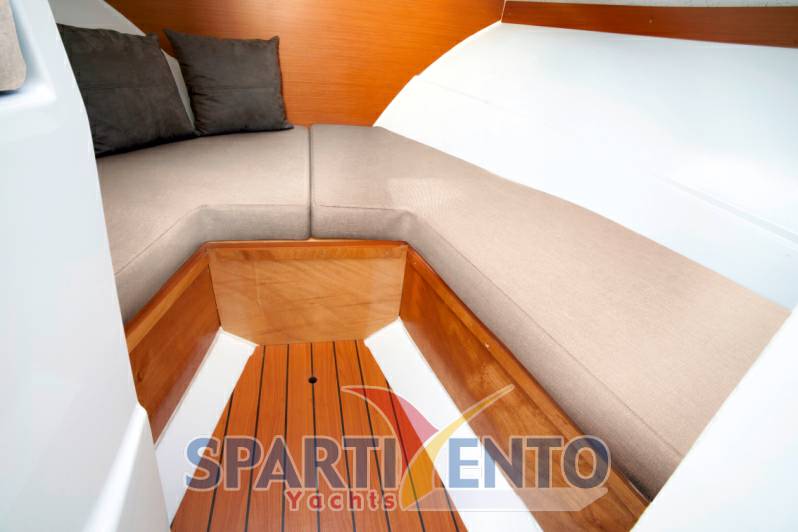 Beneteau Antares 5,80