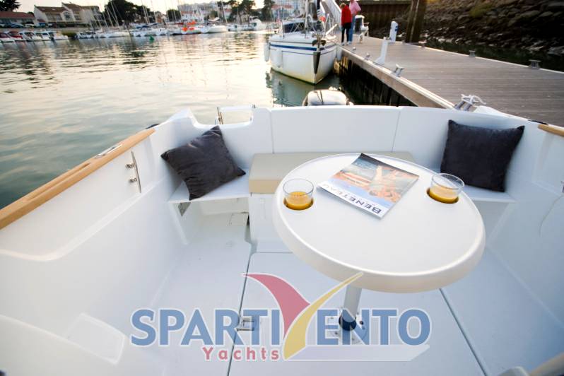 Beneteau Antares 5,80
