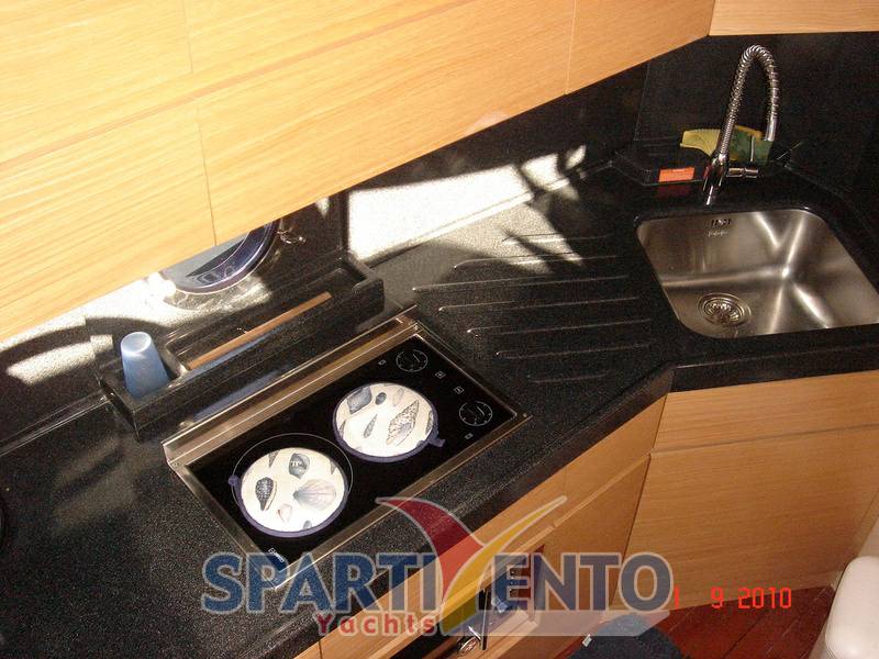 Azimut 43 fly