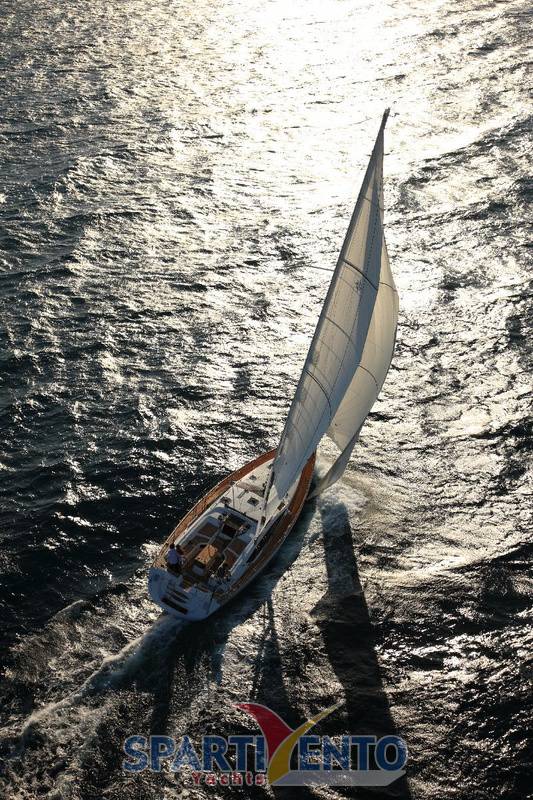 Jeanneau Yacht 53