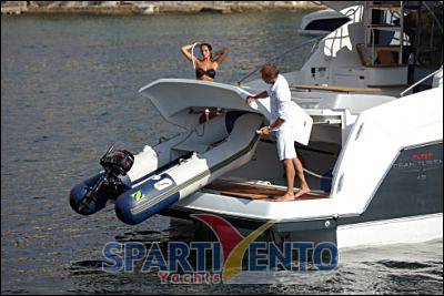 Beneteau Flyer 49 fly