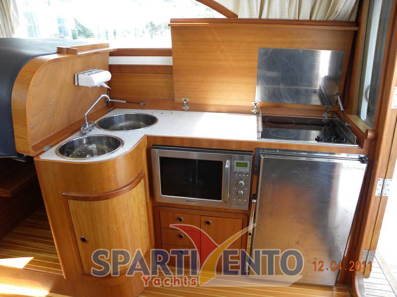 Cantieri estensi Goldstar 440