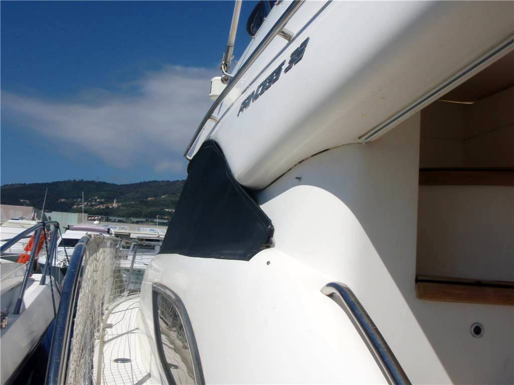 Marine projects Princess 38