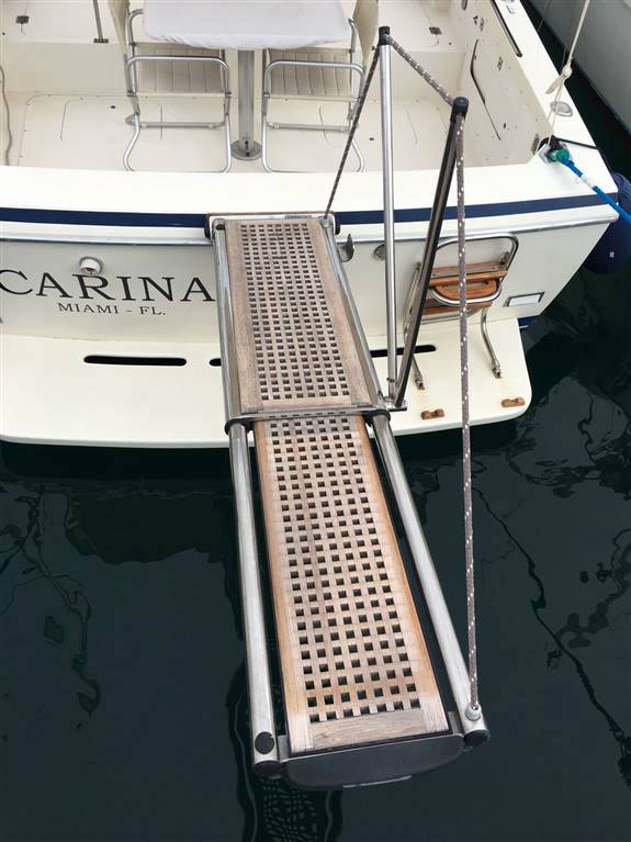 Bertram 28 fly