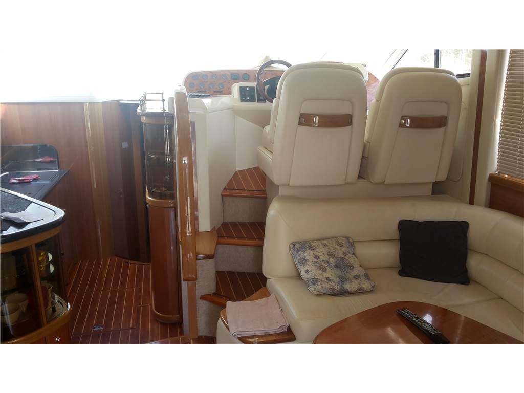 Sealine 42 fly