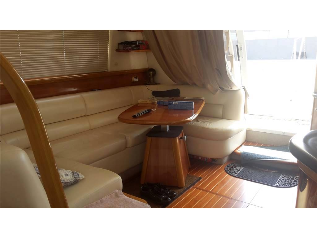 Sealine 42 fly