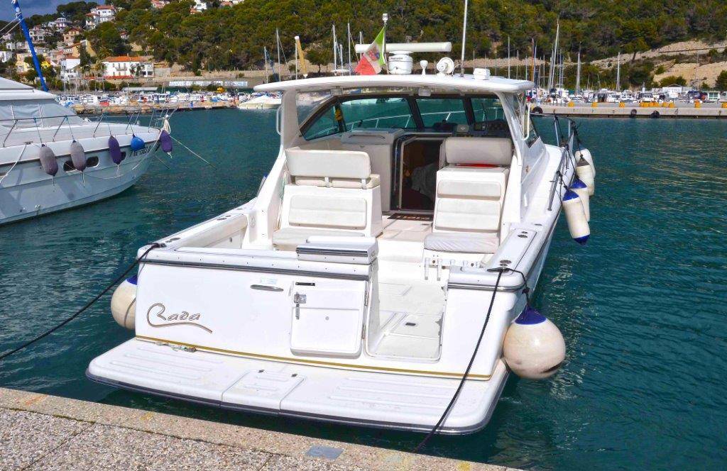 Tiara 3800