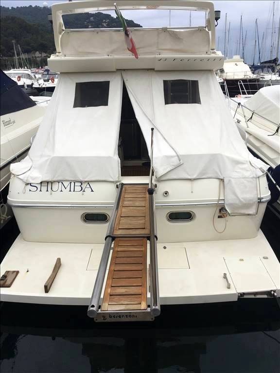 Ferretti 43