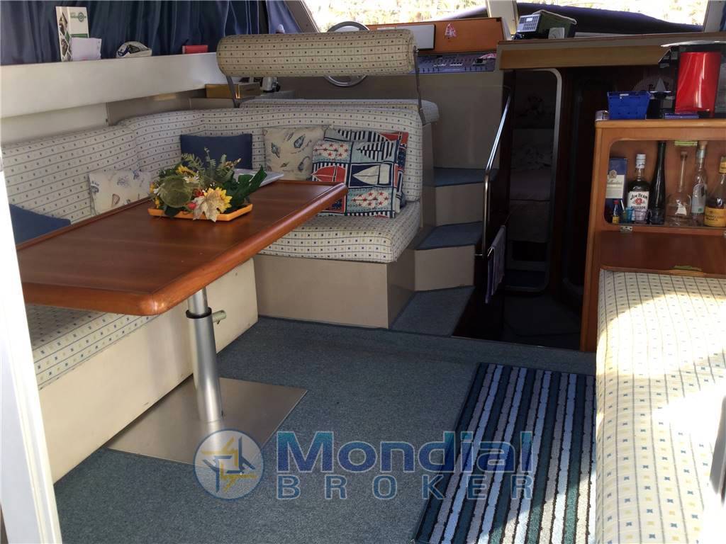 Azimut 35 fly