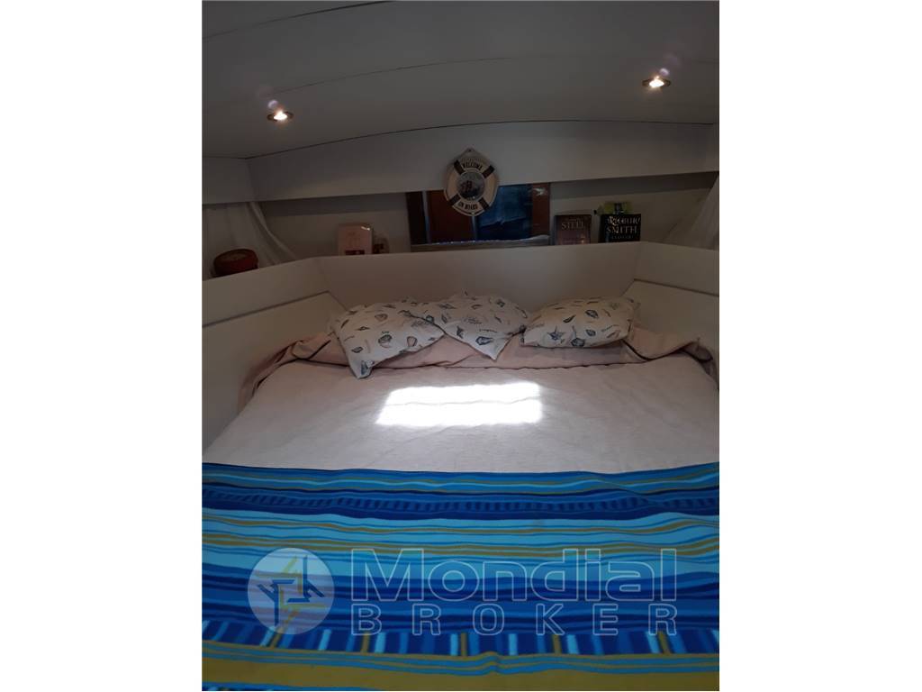 Azimut 35 fly