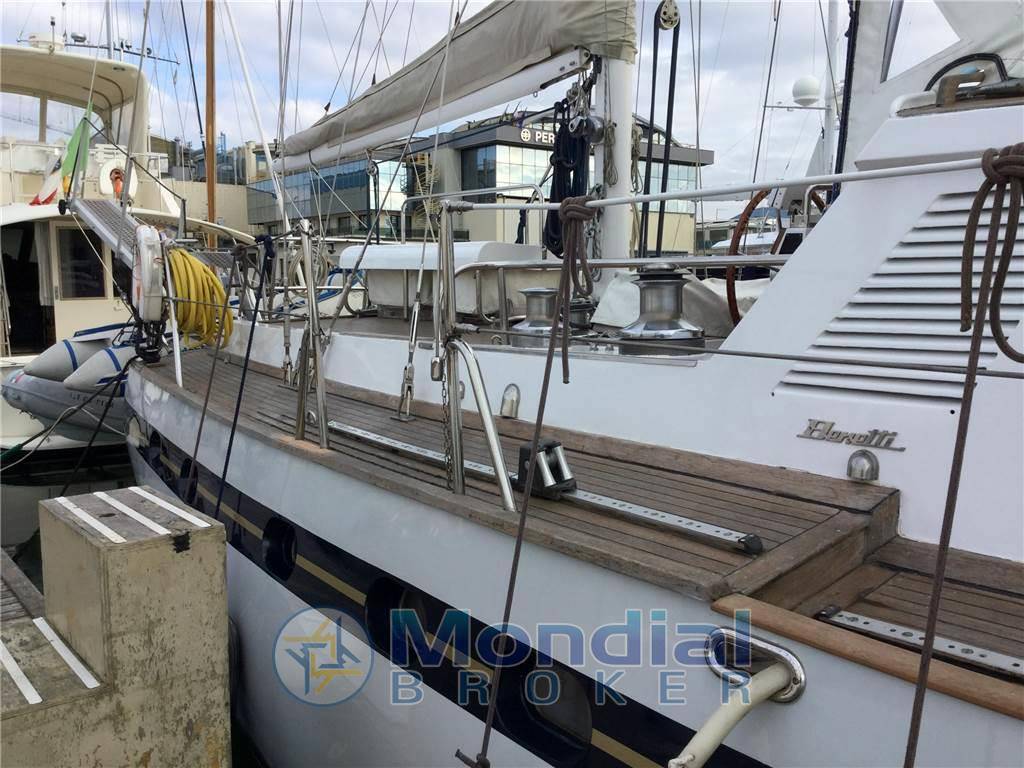 Benetti sailing division Motoveliero