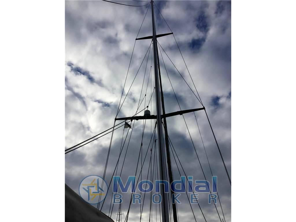 Benetti sailing division Motoveliero