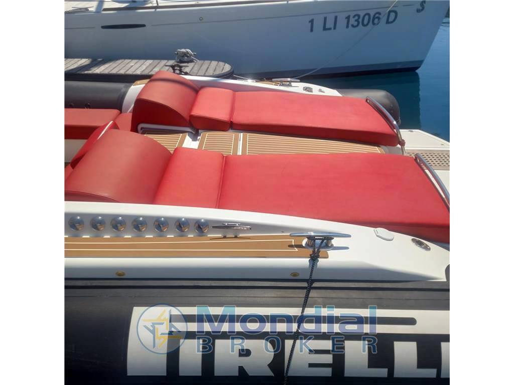 Pirelli Pzero p1000 cabin