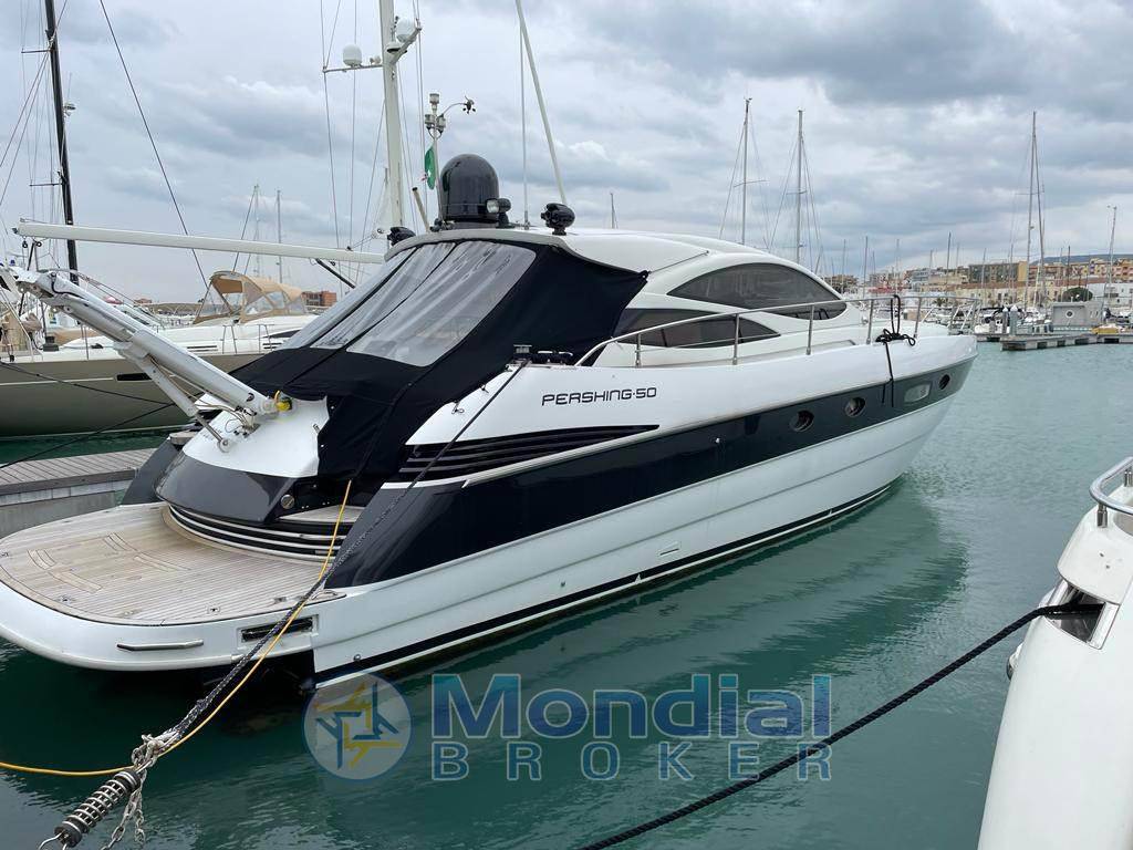 Pershing 50'