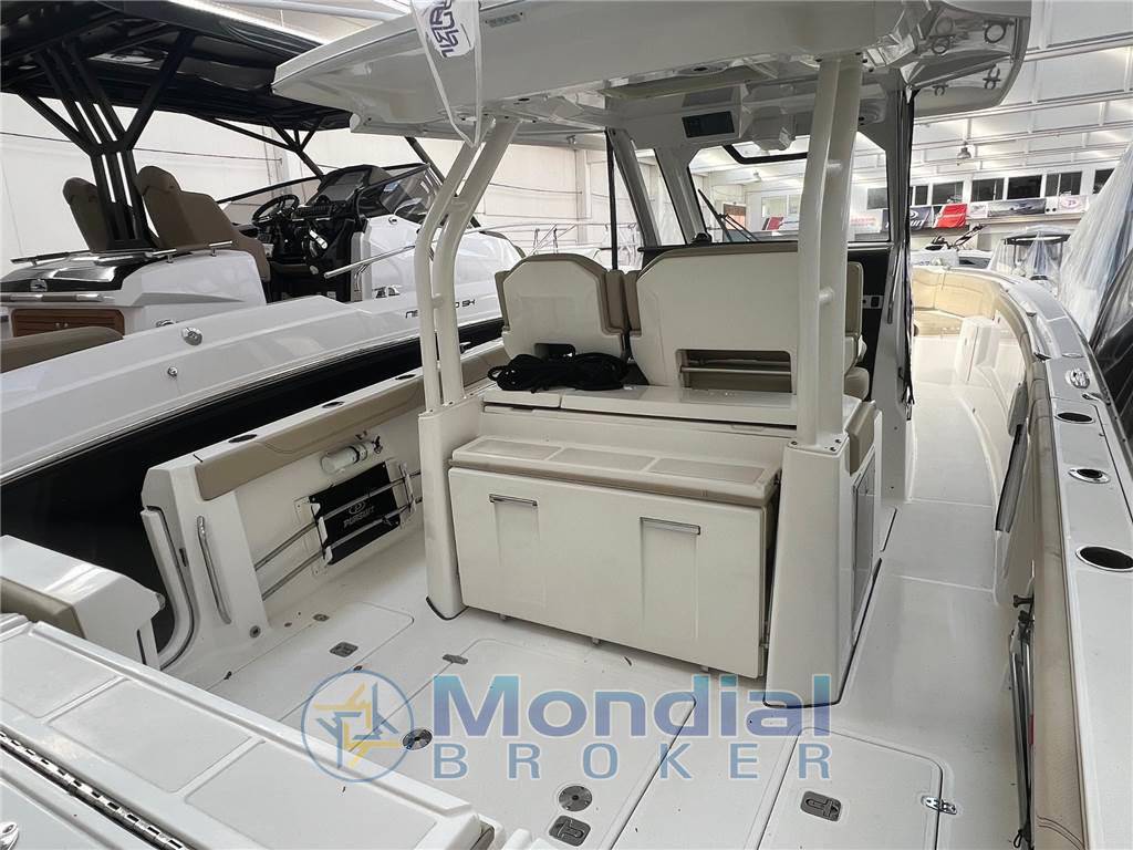 Pursuit S 328