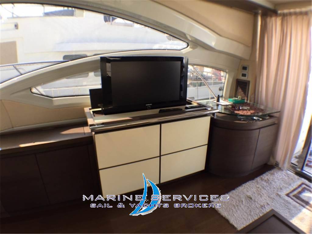 Azimut 62s