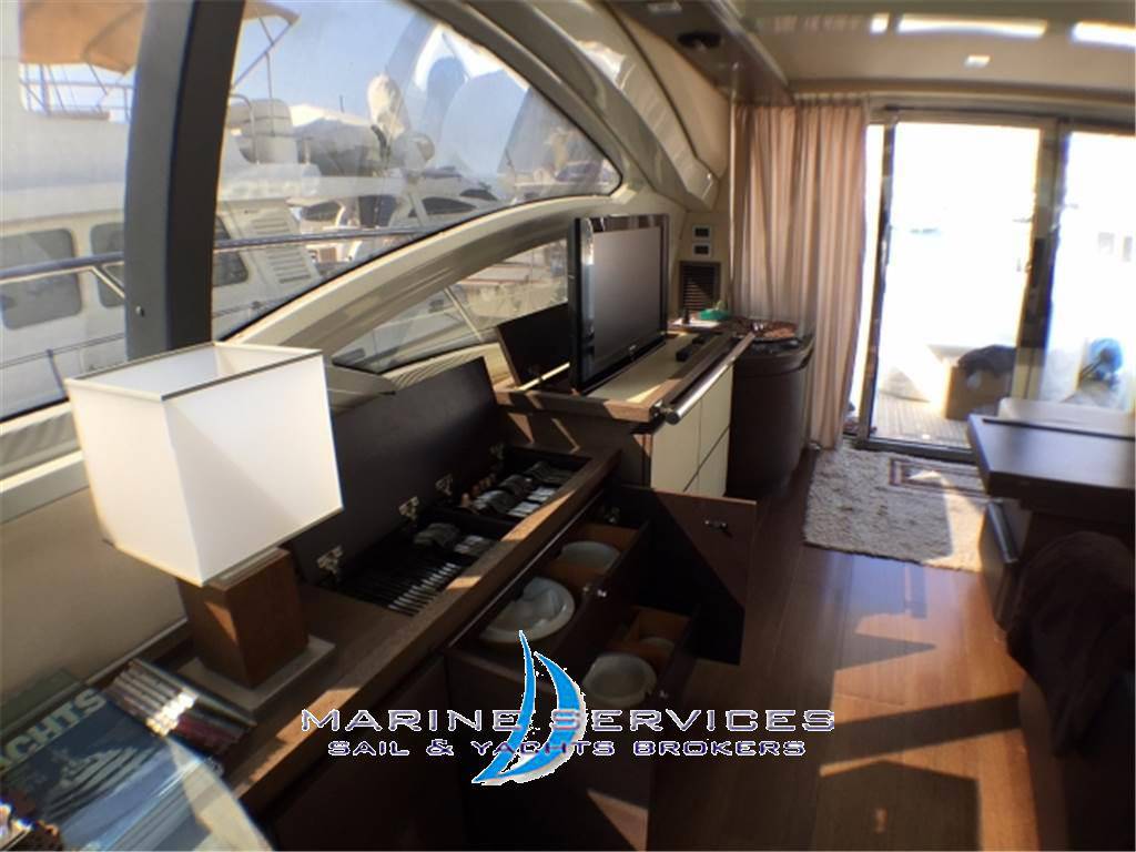 Azimut 62s