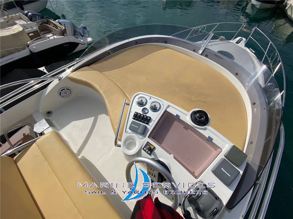 Sessa marine 32 dorado
