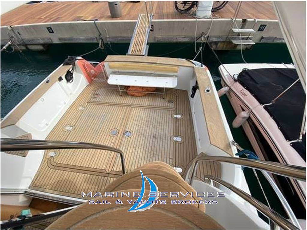 Sessa marine 32 dorado