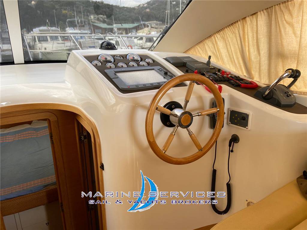 Sessa marine 32 dorado