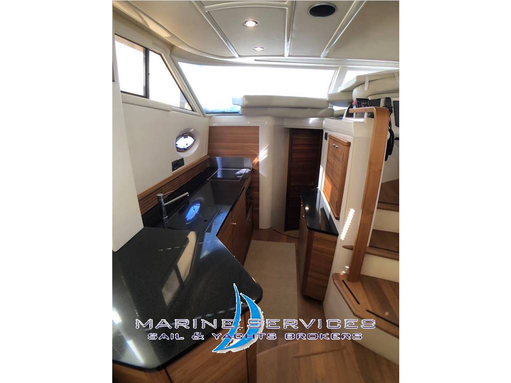 Sealine 42 5