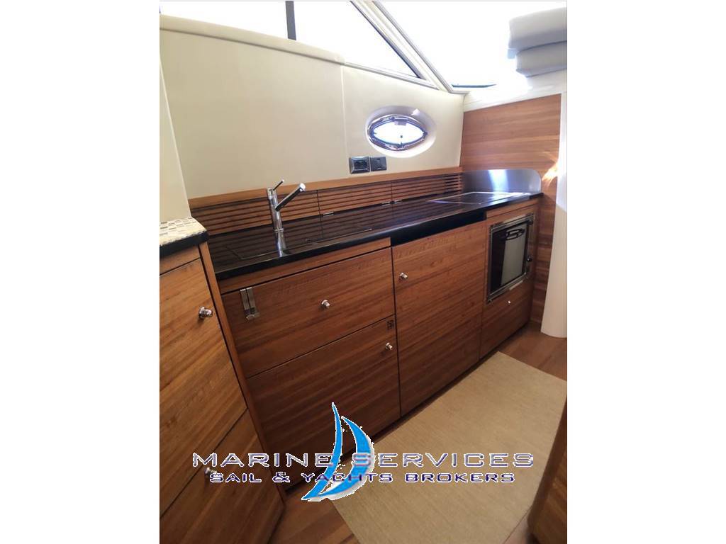 Sealine 42 5